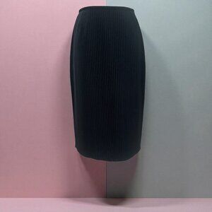 Tahari Pencil Skirt Black Pinstripe Business Minimalist Dark Academia Size 2